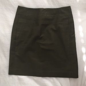 Ann Taylor skirt NWOT size 0